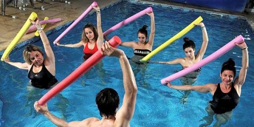 antigone-une-seance-d-aquagym-geant-a-la-piscine-olympique_614293_510x255